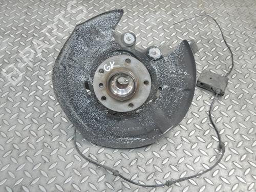 Used Left rear steering knuckle BMW 5 Touring (F11) 530 d (258 hp) 30207009