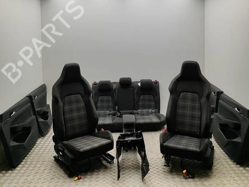 Sitze Komplett für VW GOLF VIII (CD1, DA1) 2.0 TDI GTD (200 hp) 31715308