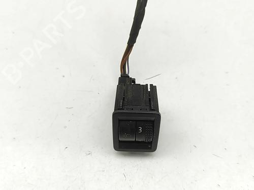 Kombi Kontakt / Stilkkontakt VW CRAFTER Platform/Chassis (SZ_) 2.0 TDI RWD (SZB, SZC, SZD, SZH, SZI, SZO, SZP, SZQ, SZU... (140 hp) 31047677