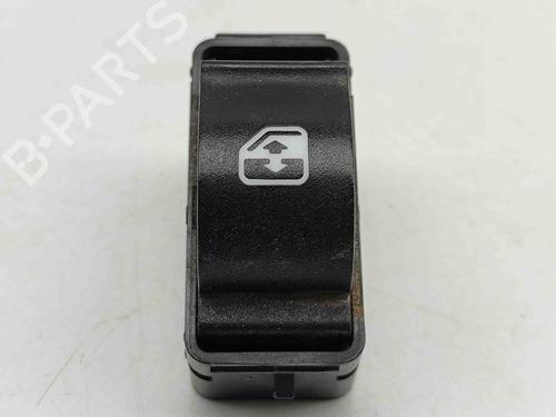 Used Left front window switch IVECO DAILY VI Platform/Chassis 33S14, 35S14, 35C14, 38S14 (136 hp) 29404689