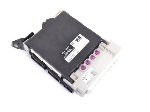 Used Electronic module LEXUS RX (_L2_) 450h AWD (GYL25_, GYL26_, GYL25, GYL26, GYL25R, GYL26R) (313 hp) 30221050