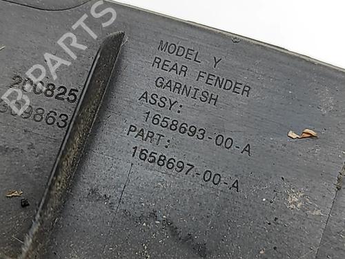Venstre bagtil skærm liste TESLA MODEL Y (5YJY) EV Performance All-wheel Drive | BP34701500C136  - Image 5