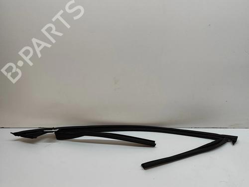 Dørliste VOLVO XC40 (536) B4 Mild-Hybrid (197 hp) 27795922