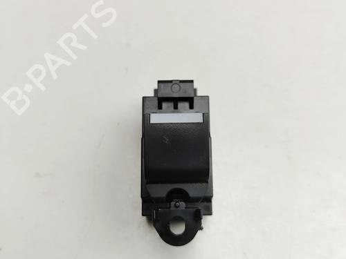 Used Right rear window switch Right rear window switch LAND ROVER DISCOVERY V (L462) 3.0 D 4x4 (211 hp) 33883046 33883046