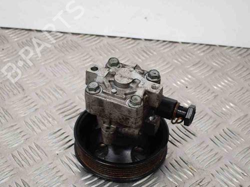 Used Steering pump HYUNDAI SANTA FÉ II (CM) 2.2 CRDi (155 hp) 6717690