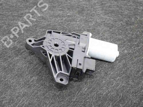 Used Right rear window motor MERCEDES-BENZ C-CLASS (W205) C 220 BlueTEC / d (205.003) (163 hp) 6744230