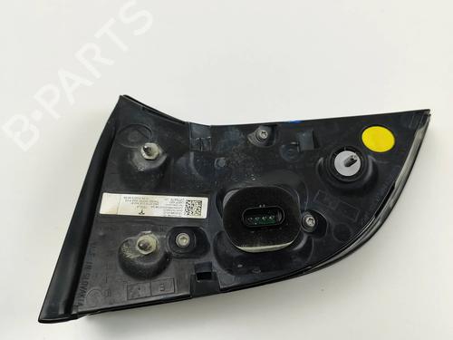 Left tailgate light TESLA MODEL Y (5YJY) EV Performance All-wheel Drive | BP33371092C79 - Image 5