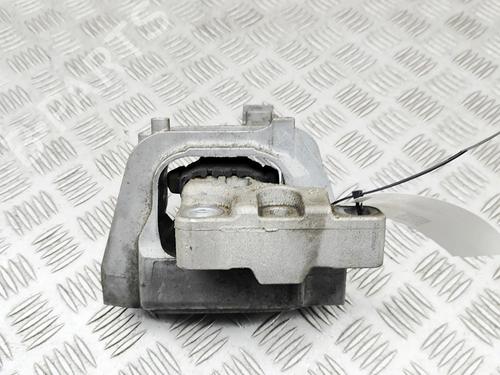 Used Engine mount Engine mount SEAT TARRACO (KN2) 1.5 TSI ACT (150 hp) 36703274 36703274