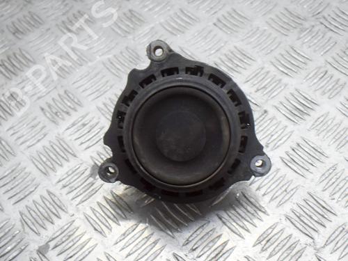 Used Engine mount BMW 3 (F30, F80) 318 d (143 hp) 8838478