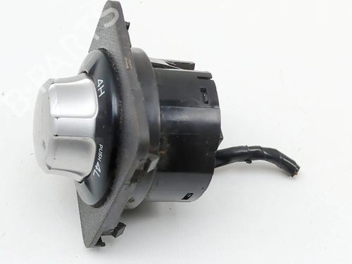 Switch ISUZU D-MAX II (TFR, TFS) 2.5 CRDi 4x4 (TFS86J) | BP39243971I30 - Image 4