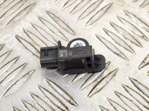 Elektronisk sensor NISSAN QASHQAI II (J11, J11_) 1.2 DIG-T | BP6759375M84 