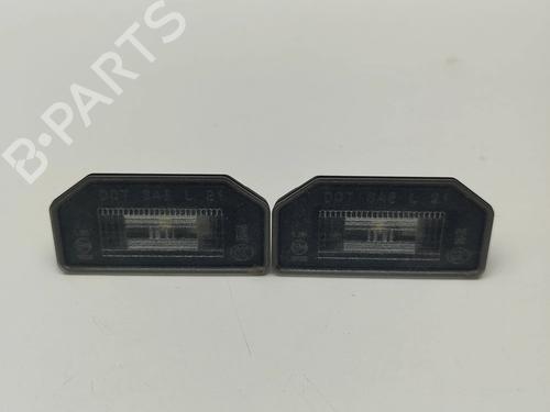 Piloto matrícula TESLA MODEL Y (5YJY) EV Rear-Wheel Drive (299 hp) 31297042