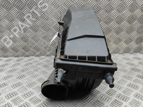 Air filter box LAND ROVER DISCOVERY V (L462) 3.0 Td6 4x4 | BP30130800M87 