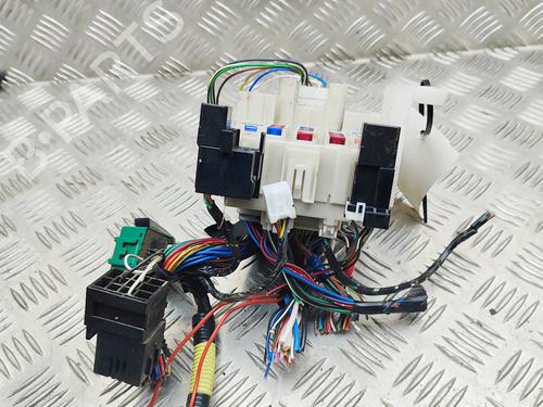 Fuse box ISUZU D-MAX II (TFR, TFS) 2.5 CRDi 4x4 (TFS86J) | BP38961619E1 - Image 2