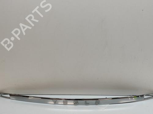 Pynteliste til bagklap TESLA MODEL S (5YJS) P100D AWD (772 hp) 28497927