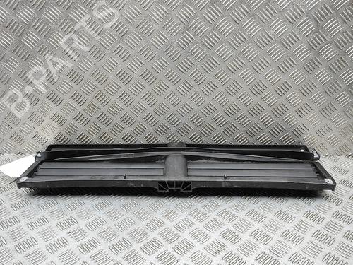 Used Grille Grille 37469265 37469265