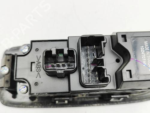 Right front window switch FORD RANGER (TKE) 3.2 TDCi 4x4 | BP30708475I26