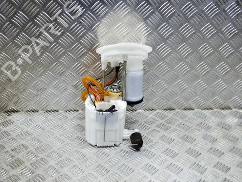 Used Fuel pump BMW 3 (F30, F80) 318 i (136 hp) 6771342