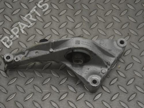 Used Support TESLA MODEL Y (5YJY) EV Performance All-wheel Drive (462 hp) 30268742