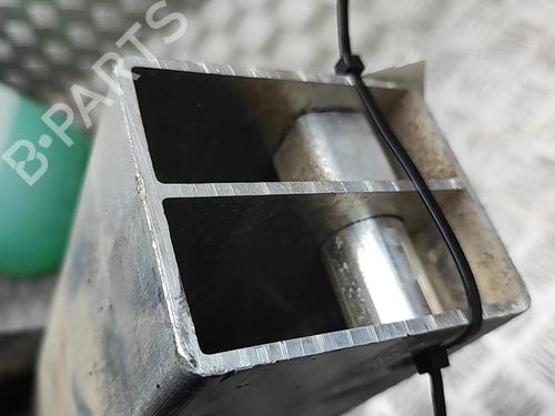 Kofangerbeslag BMW i3 (I01) Electric | BP31314788C125 