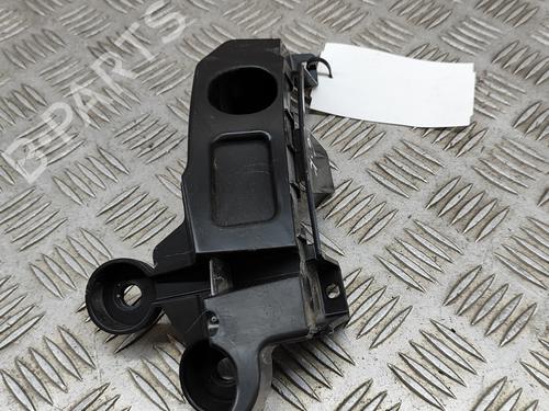 Used Rear bumper bracket CITROËN C3 / C3 ORIGIN III (SX) 1.2 VTi 82 (82 hp) 17548711