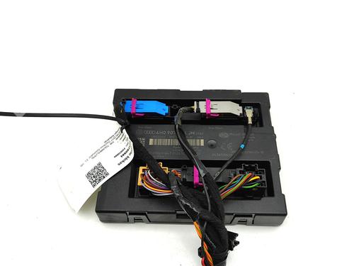 Used Electronic module Electronic module VW TOUAREG (7P5, 7P6) 3.0 V6 TDI (262 hp) 33400482 33400482