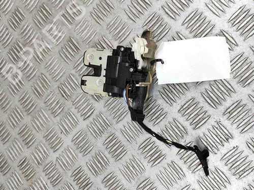 Used Tailgate lock AUDI A3 Sportback (8VA, 8VF) S3 quattro (300 hp) 24583317