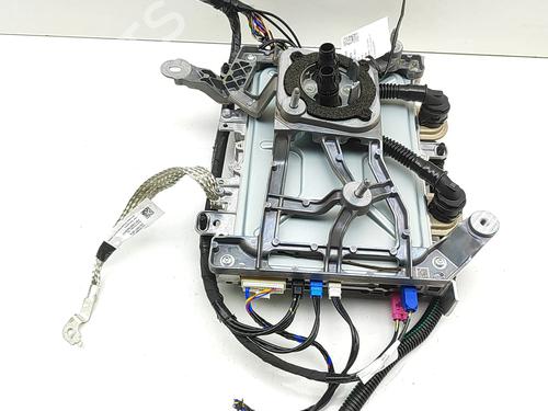 Electronic module TESLA MODEL Y (5YJY) EV Performance All-wheel Drive | BP34701519M83 - Image 4