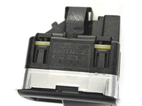 Switch LAND ROVER RANGE ROVER IV (L405) 4.4 SDV8 4x4 | BP30215596I30 