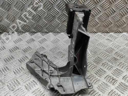 Støtte MERCEDES-BENZ E-CLASS (W213) E 220 d (213.004) (194 hp) 25922381