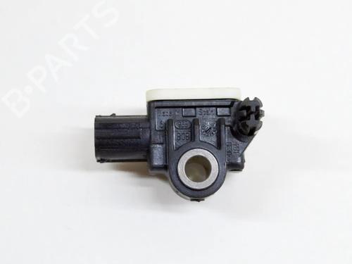 Used Electronic sensor MITSUBISHI ASX (GA_W_) 1.8 DI-D 4WD (GA6W) (150 hp) 13516078