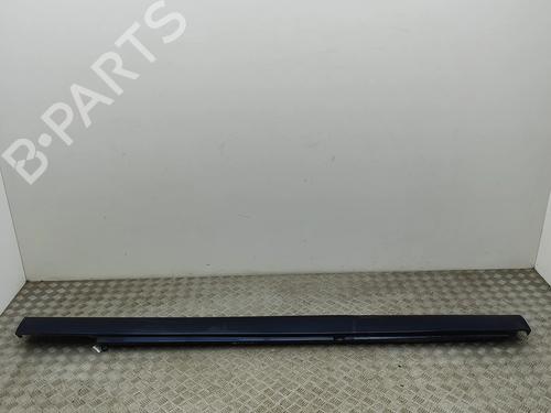 Faldon derecho Faldon derecho JAGUAR XJ (X350, X358) D 2.7 (207 hp) 36983823 36983823