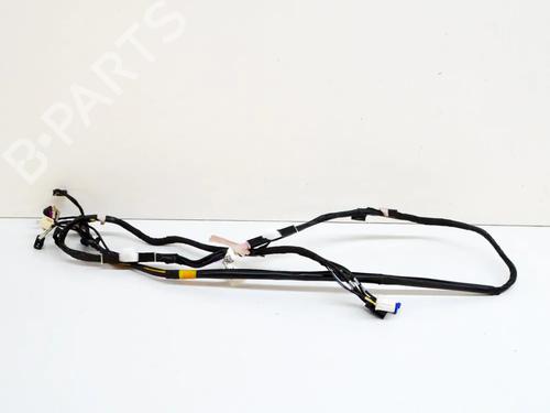 Used Wiring harness Wiring harness TESLA MODEL 3 (5YJ3) EV AWD (351 hp) 36043477 36043477