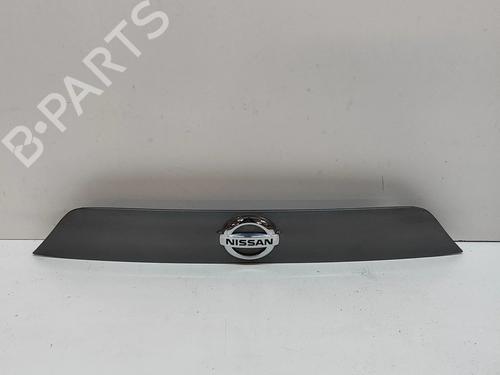 Used Tailgate trim NISSAN QASHQAI II (J11, J11_) 1.2 DIG-T (115 hp) 16945792