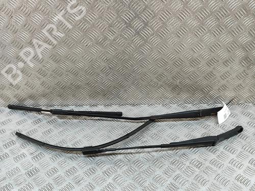 front-windshield-wiper-arm-audi-a4-allroad-b9-8wh-8wj-2016-24142204 main image