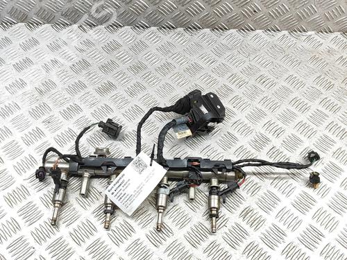Used Injection rail Injection rail VW GOLF VII (5G1, BQ1, BE1, BE2) 2.0 R 4motion (300 hp) 33549159 33549159
