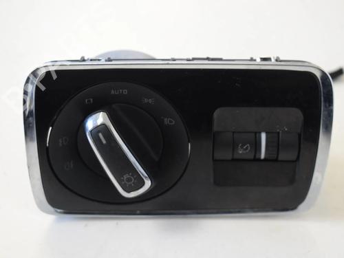 Used Electronic module Electronic module SKODA SUPERB II (3T4) 2.0 TDI (170 hp) 33338847 33338847