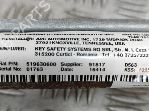 Left curtain airbag FIAT 500L (351_, 352_) 1.6 D Multijet (199LYD1B) | BP23415207C11 
