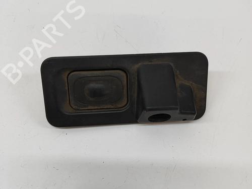 Used Tailgate handle Tailgate handle JAGUAR F-PACE (X761) 2.0 P400e Plug-in Hybrid (404 hp) 28275713 28275713