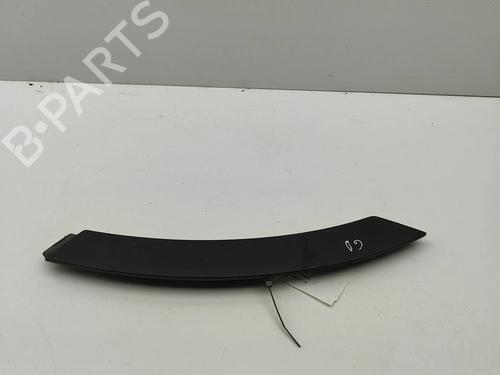 Used Rear right wheel arch trim LAND ROVER RANGE ROVER EVOQUE (L538) 2.0 D 4x4 (180 hp) 28434369