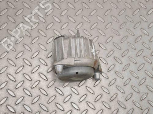 Used Engine mount MERCEDES-BENZ E-CLASS (W213) E 220 d (213.004) (194 hp) 30241182
