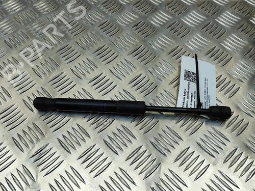 hood-lift-support-alfa-romeo-stelvio-949_-2016-28955087 main image