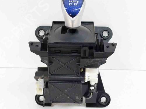Leva del cambio TOYOTA AURIS (_E15_) 1.8 Hybrid (ZWE150_, ZWE150R) (136 hp) 9628607