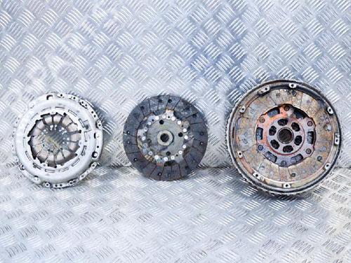 Other NISSAN QASHQAI II (J11, J11_) 1.2 DIG-T | BP14610532O1 