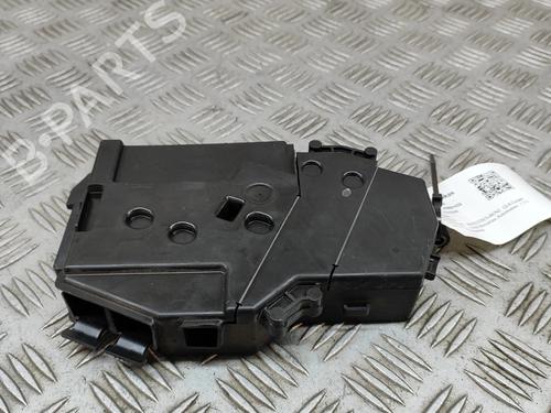 Used Fuse box MERCEDES-BENZ CLA (C118) CLA 180 (118.384) (136 hp) 27775617