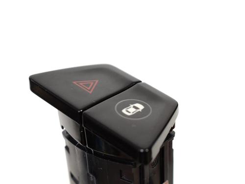 Used Warning switch Warning switch BMW X1 (F48) sDrive 18 d (136 hp) 33341782 33341782