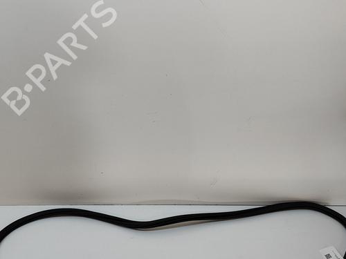 Used Rubber door seal VOLVO XC40 (536) B3 Mild-Hybrid (163 hp) 28557581