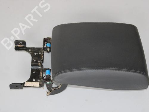 Armrest / Center console JAGUAR E-PACE (X540) 2.0 D150 AWD | BP33379743I20 - Image 2