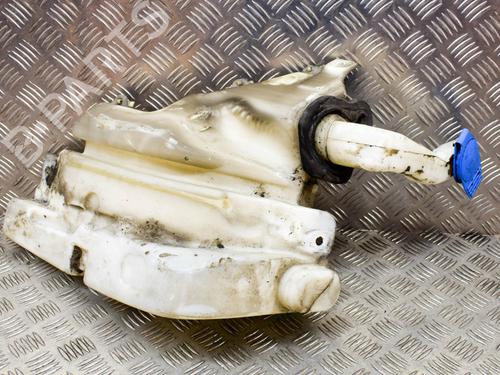 Used Windscreen washer tank AUDI A8 D3 (4E2, 4E8) 4.0 TDI quattro (275 hp) 8895042