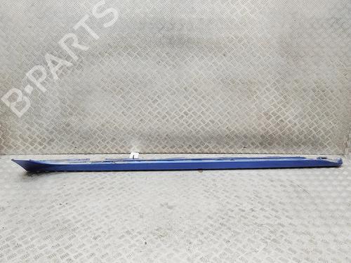 Højre sidekjole Højre sidekjole AUDI A7 Sportback (4GA, 4GF) 3.0 TDI quattro (272 hp) 33937684 33937684